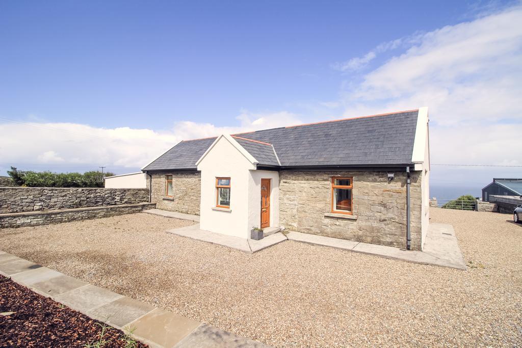 Salt Cliff Cottage Дулин Экстерьер фото